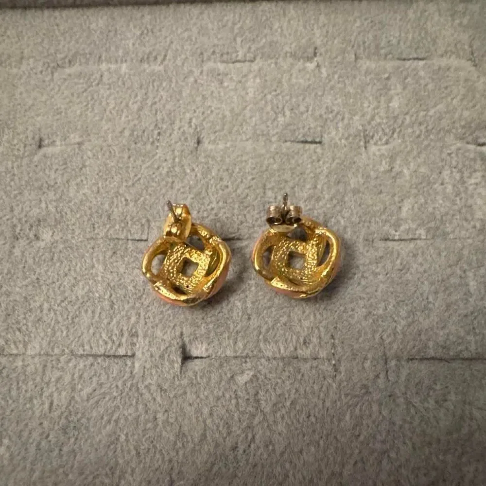 Source Unknown gold pink